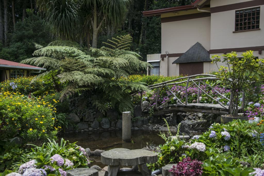 Hotel Chalet Tirol Heredia Kültér fotó