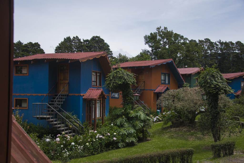 Hotel Chalet Tirol Heredia Kültér fotó